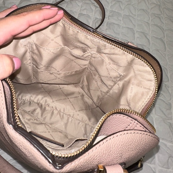 MICHAEL KORS Leather Dome Satchel - Picture 5 of 7